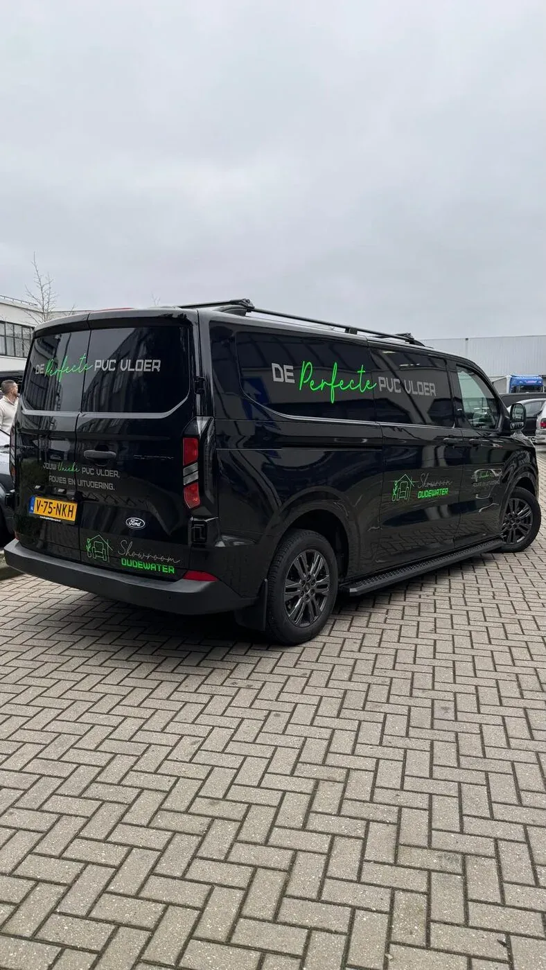 Bestelbus De Perfecte PVC Vloer: Groot pakket — logo, branding & belettering