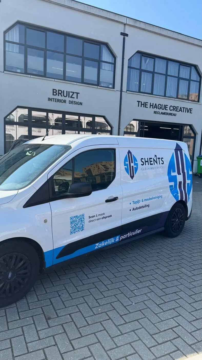 Bestelauto Shents Cleaning Services: Groot pakket — Ford Transit Connect